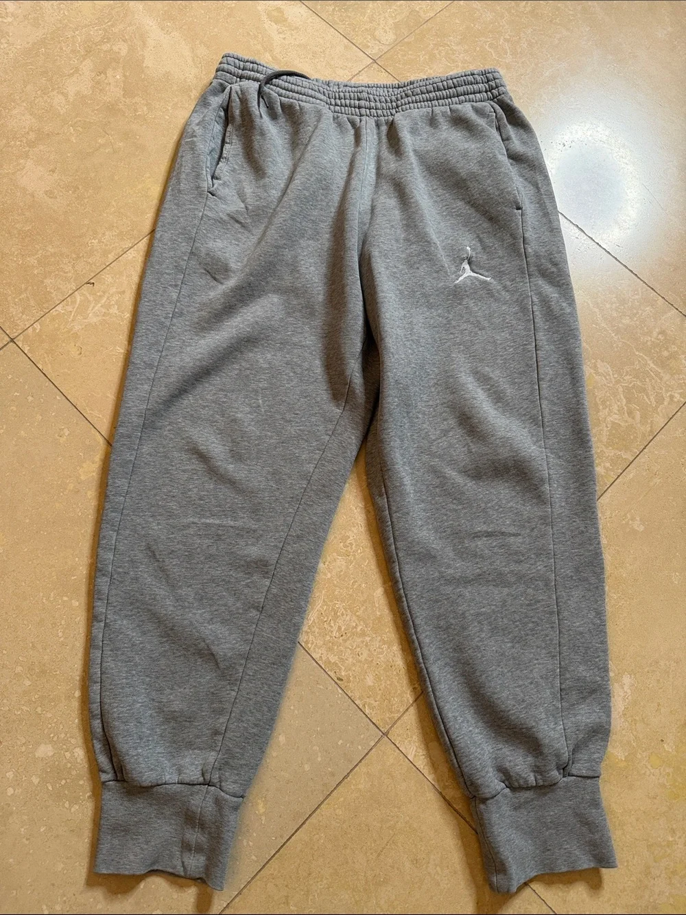 💙Jordan Gray Fleece Sweatpants with White Jumpman💙